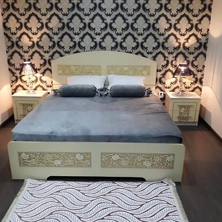 Altyn Orda Hotel Petropavlovsk Ngoại thất bức ảnh