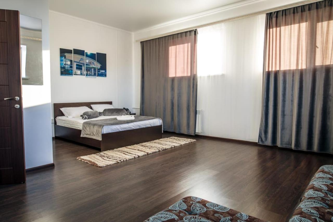 Altyn Orda Hotel Petropavlovsk Ngoại thất bức ảnh